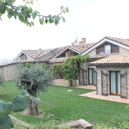 Il Casale Della Gioia Bed and Breakfast Melfi Exteriör bild
