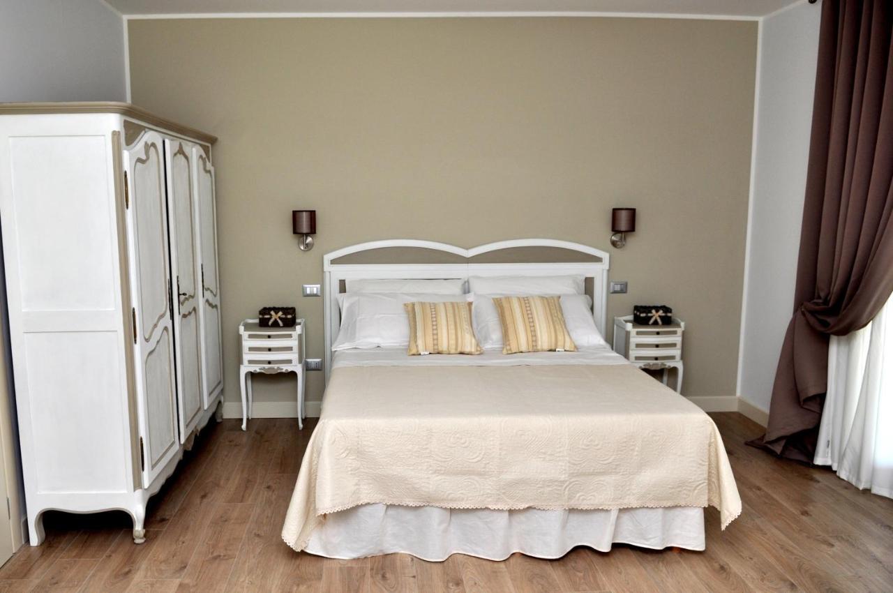 Il Casale Della Gioia Bed and Breakfast Melfi Exteriör bild